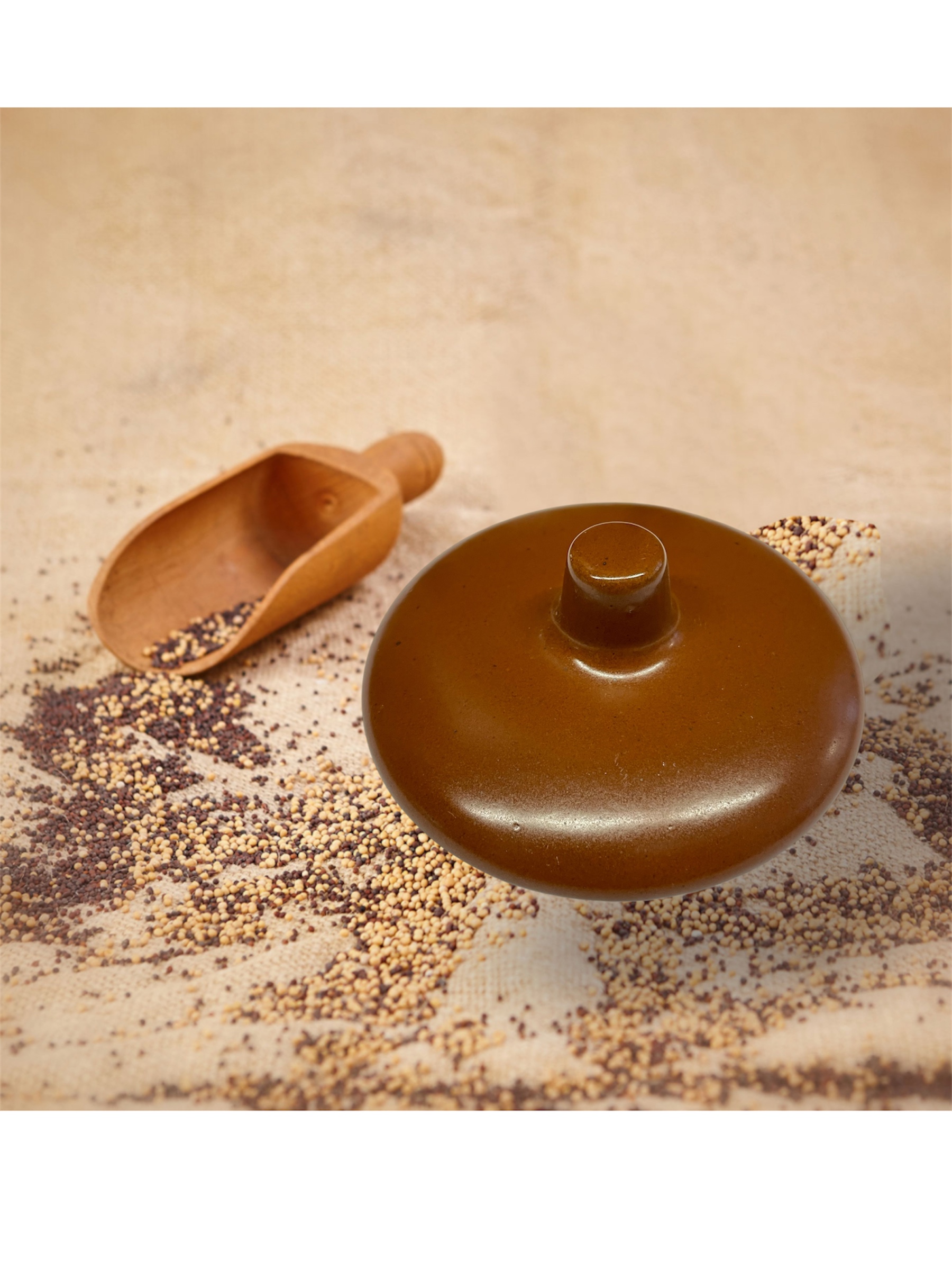 Handgefertigter Tondeckel für Senftopf